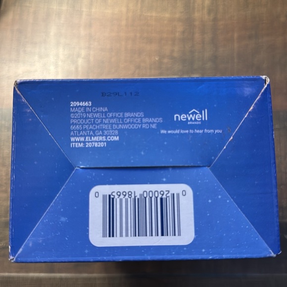 Elmer’s 4 Piece Metallic Slime Kit - Picture 4 of 5